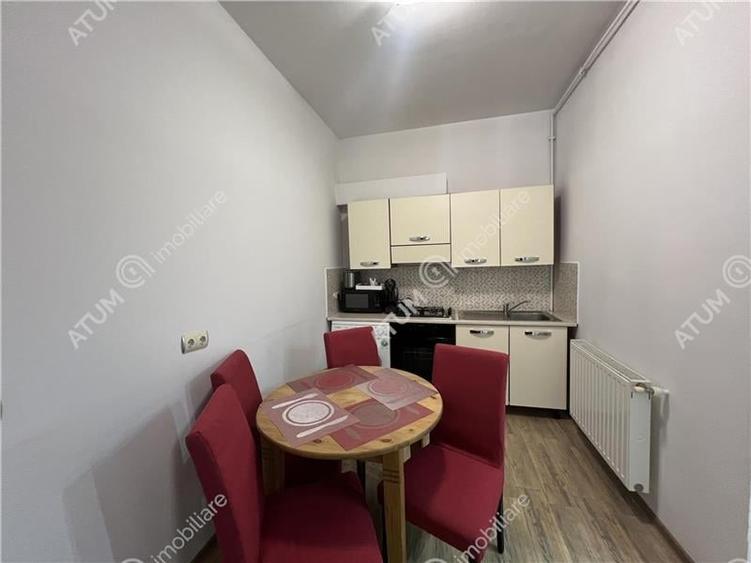 Apartament cu 2 camere nedecomandat, mobilat în Central