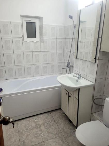 Apartament cu 2 camere semidecomandat în Dorobanți 1