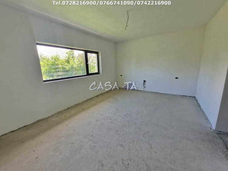 Casă individuală cu 4 camere cu Teren 400 Mp în Centura Narciselor