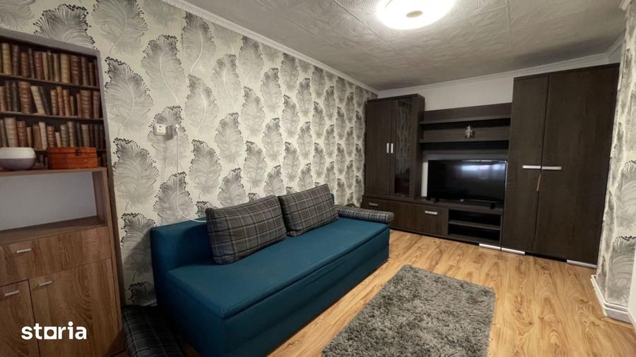 Casă cu 4 camere cu Teren 1382 Mp în Central