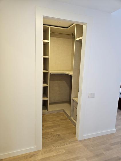 Apartament cu 3 camere decomandat în Pipera