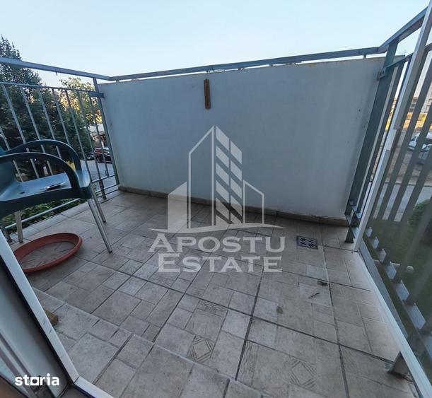 Apartament cu 2 camere decomandat în Est