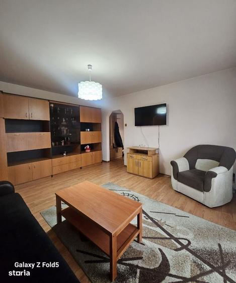Apartament cu 2 camere de inchiriat str. Aleea Calinului - 3
