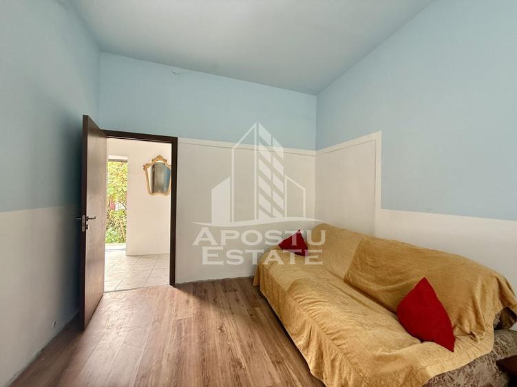 Apartament cu 3 camere decomandat, mobilat în Complex Studențesc