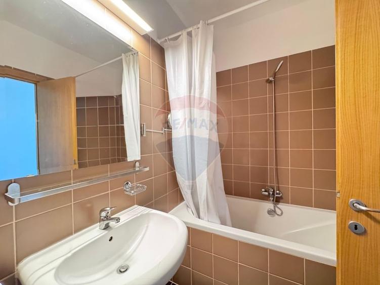 Apartament cu 2 camere decomandat, mobilat în Splaiul Unirii