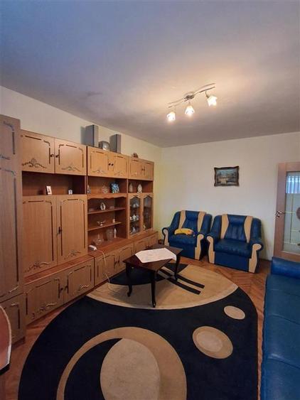 APARTAMENT DE VANZARE  CU 2 CAMERE BLOC 1989 OBTIUNE PRIN CREDIT IPOTECARF - 2