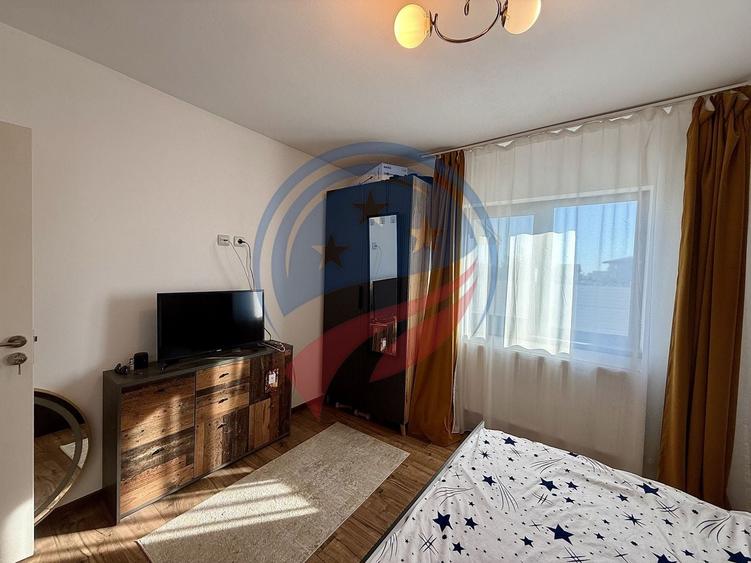 Casă individuală cu 3 camere cu Canalizare în Malu Mare