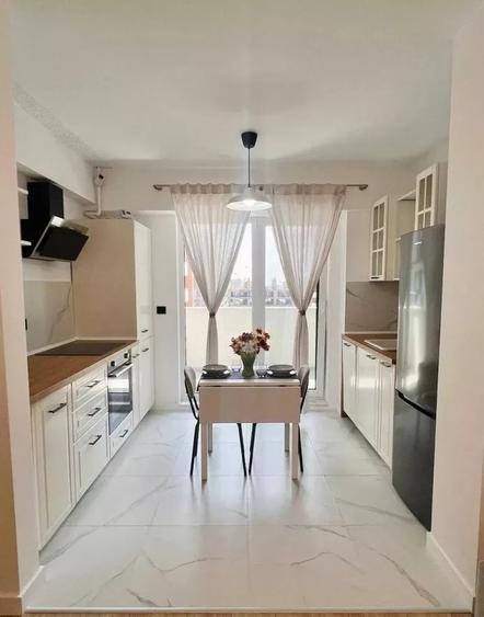 Apartament cu 2 camere decomandat, mobilat în Theodor Pallady