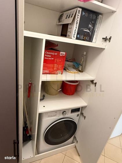 Apartament cu 2 camere decomandat în Hala Centrală