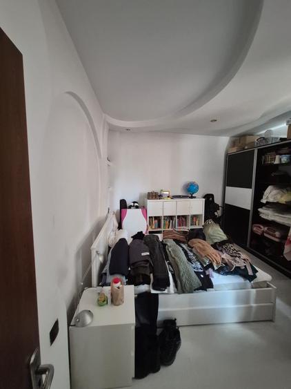 Casă cu 5 camere cu Teren 1000 Mp în Rudului