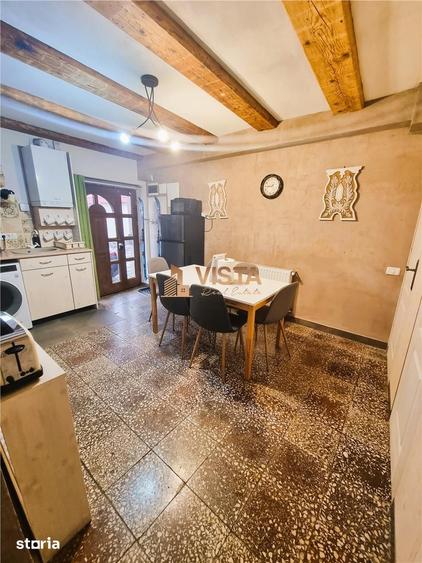 Apartament cu 2 camere, mobilat în Schei