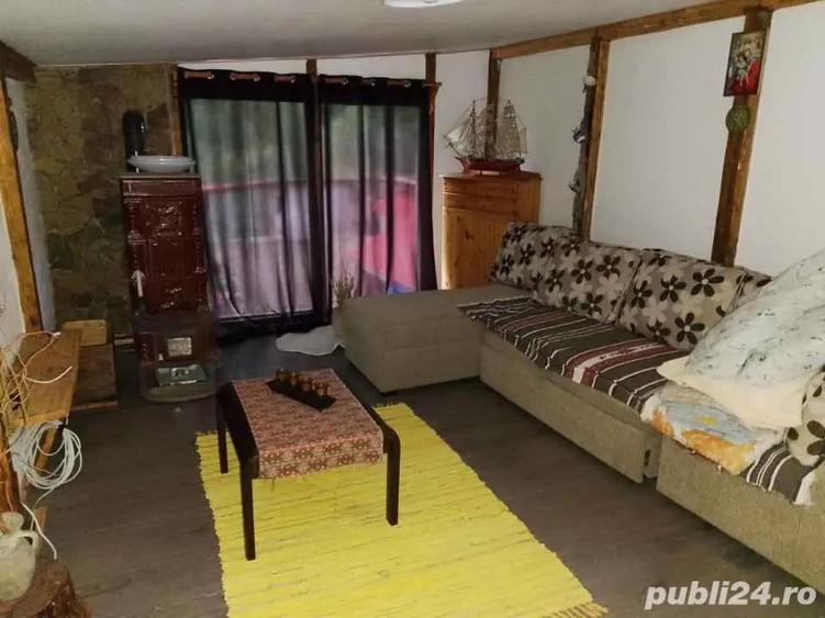 Casă cu 4 camere cu Teren 600 Mp în Nădrag