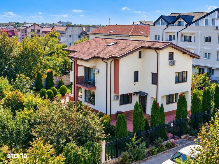 Casă cu 4 camere cu Canalizare în Nord