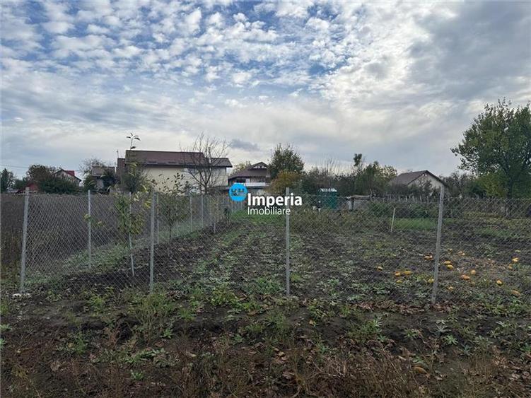 Teren Construcții intravilan de 1633 mp, în Aroneanu