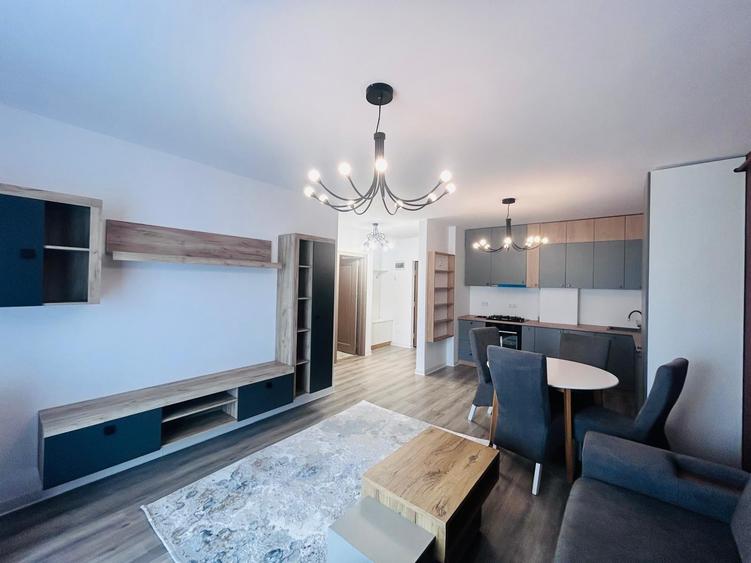 Apartament cu 2 camere semidecomandat în Florești
