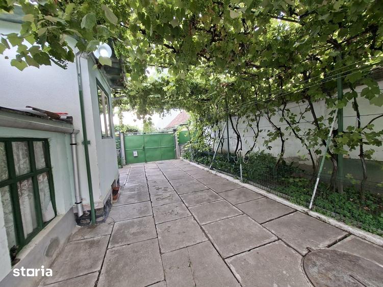 Casă cu 3 camere cu Teren 250 Mp în Țiglari
