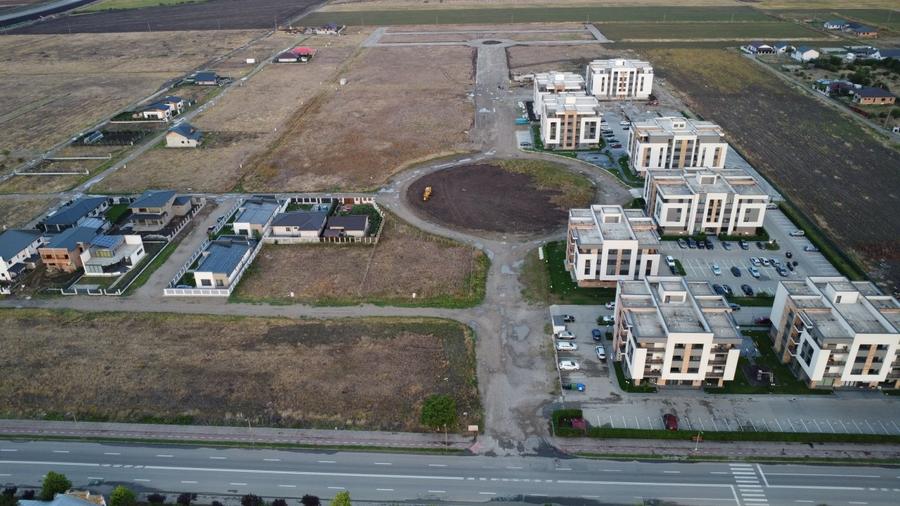 Teren Construcții intravilan de 390 mp, în Nord
