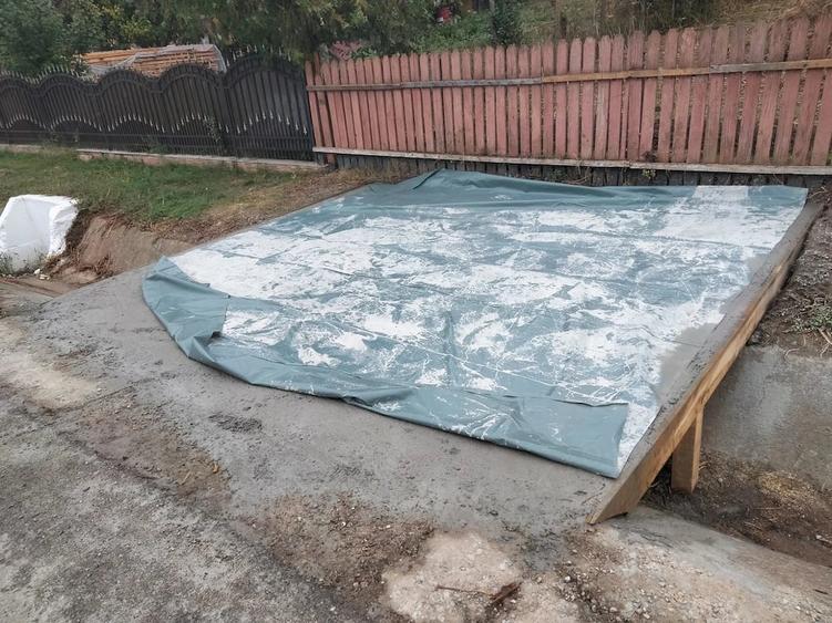 Teren de 670 mp, în Roșcani