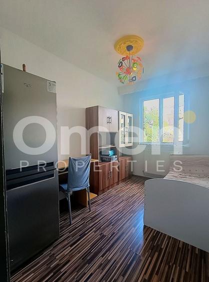 Apartament cu 3 camere semidecomandat, mobilat în Decebal