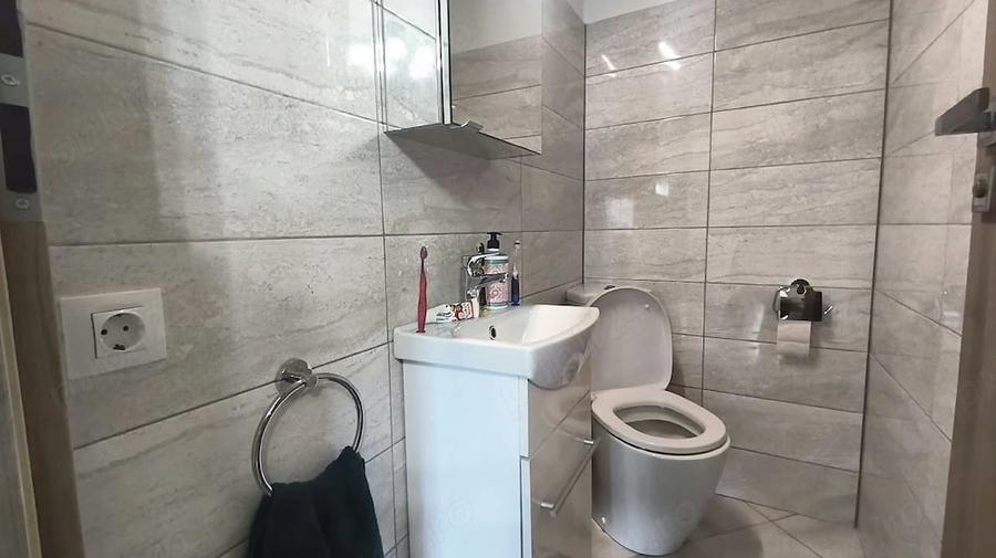Apartament cu 3 camere decomandat în Ultracentral