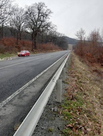 Teren de 3000 mp, în Ruși