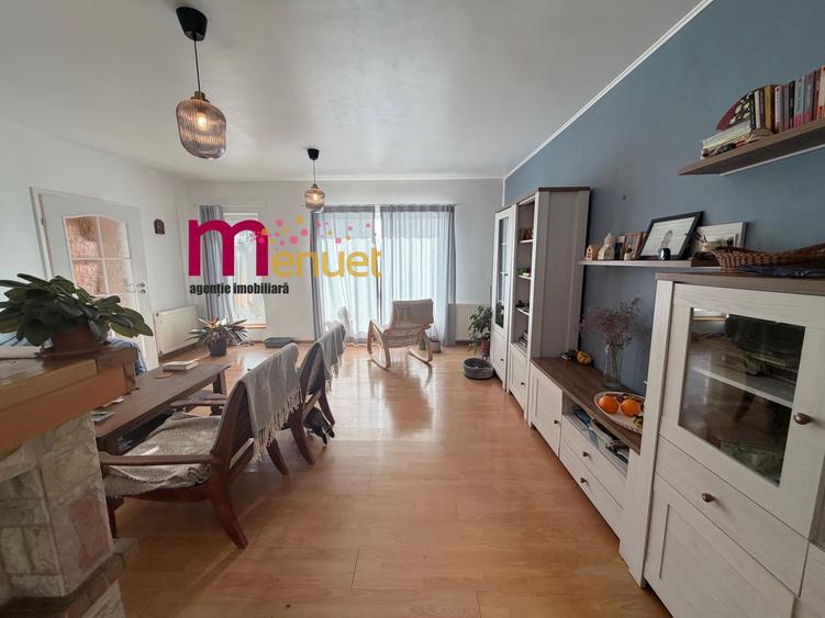 Casă cu 4 camere cu Garaj în Ultracentral