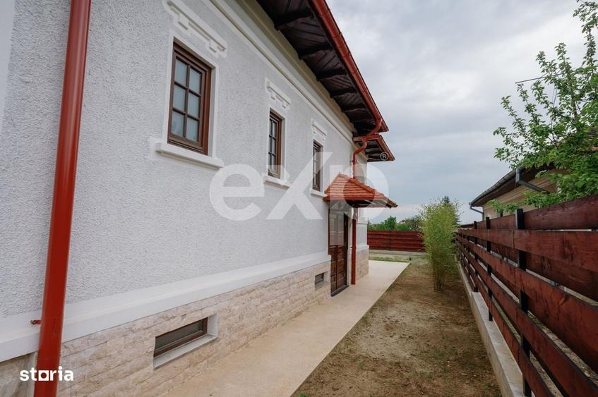 Casă cu 4 camere în Ștefănești