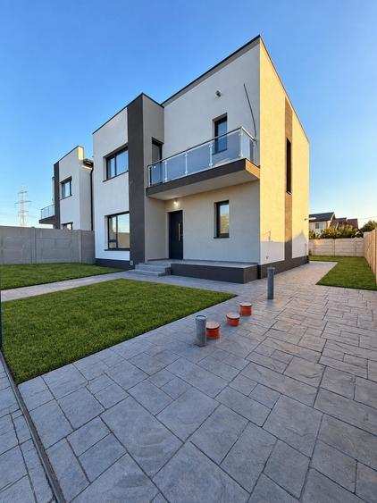Casă individuală cu 4 camere cu Teren 375 Mp în Berceni