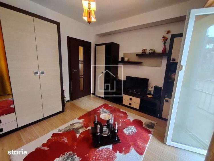Garsonieră decomandată în Central