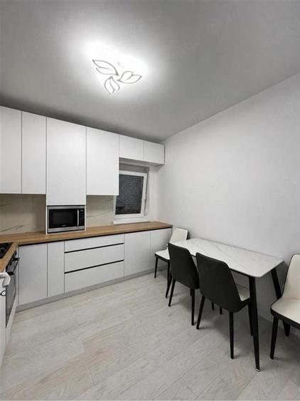 Apartament cu 2 camere decomandat, mobilat în Tineretului
