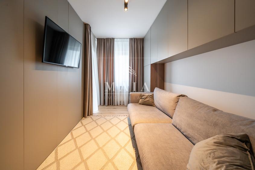 Apartament cu 4 camere decomandat, mobilat în Hipodrom 2