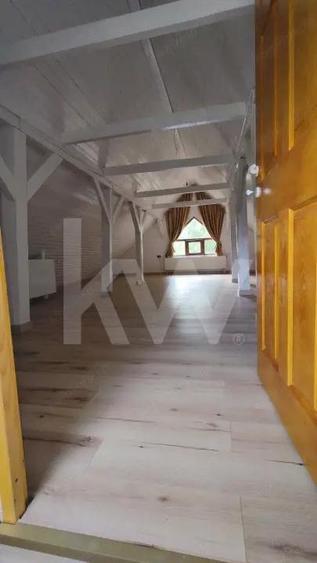 Vila de poveste din Valea Avrigului de vanzare - 14