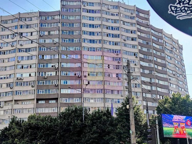 Apartament cu 2 camere decomandat în Lujerului
