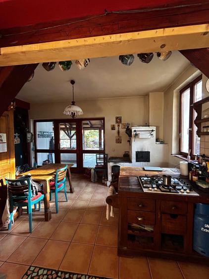 Casă cu 4 camere cu Teren 1500 Mp în Ciolpani