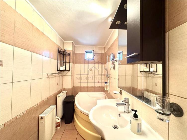 Apartament cu 3 camere decomandat în Cantacuzino