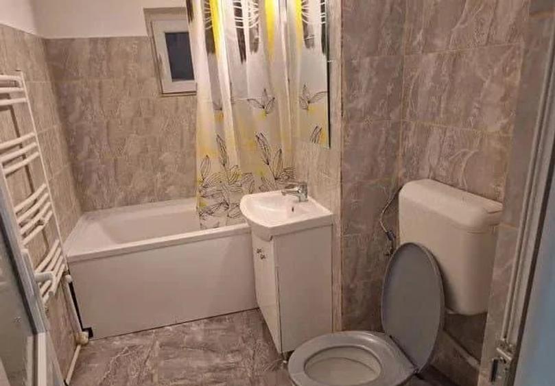 Apartament cu 2 camere decomandat în Faleza Nord