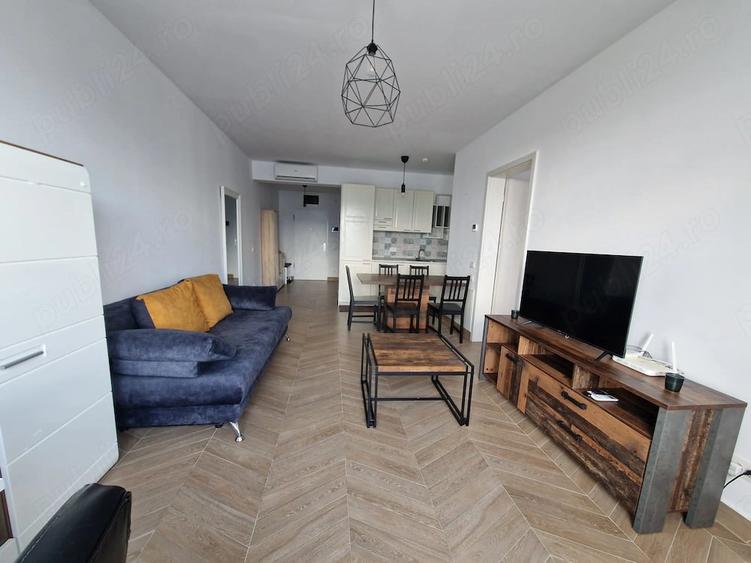 Apartament cu 2 camere semidecomandat în Exterior Vest