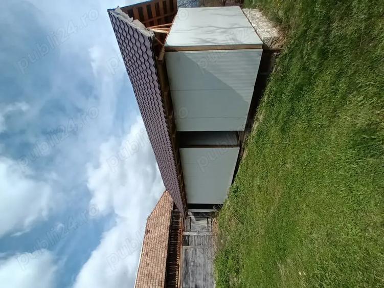 Casă cu 2 camere cu Teren 3000 Mp în Vârfurile