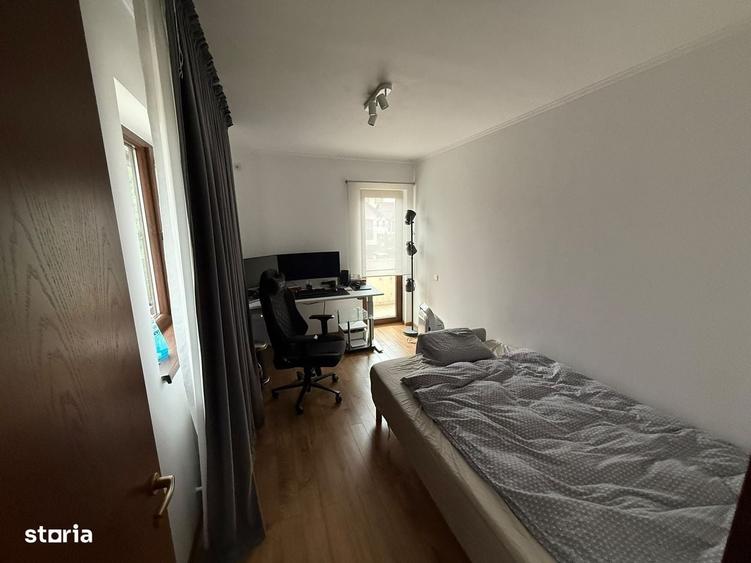 Casă cu 4 camere cu Teren 225 Mp în Central