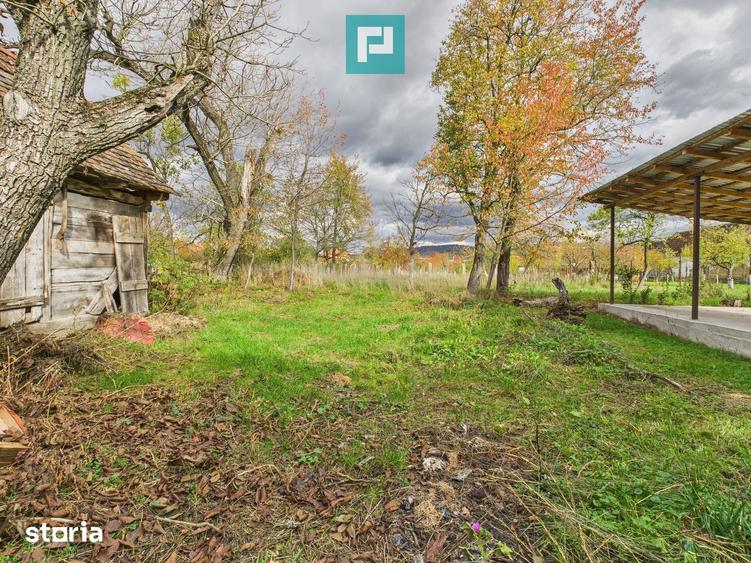 Casă cu 4 camere cu Teren 1080 Mp în Dezna