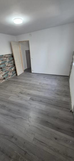 Spațiu comercial, de 45 mp, în Dumbrăvița