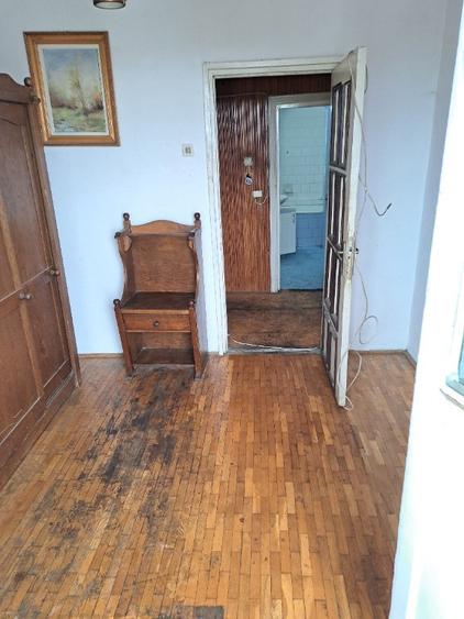 Apartament cu 3 camere decomandat în Dacia