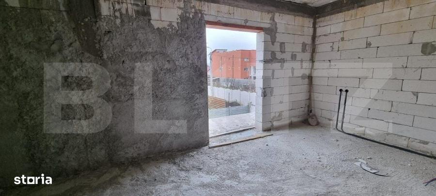 Casă cu 4 camere în Albești