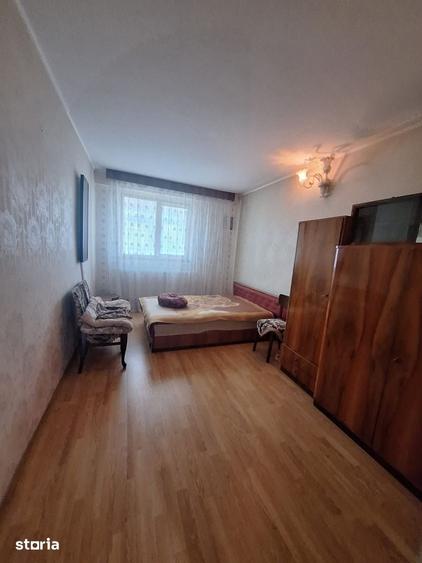 Apartament cu 3 camere decomandat în Micro 39