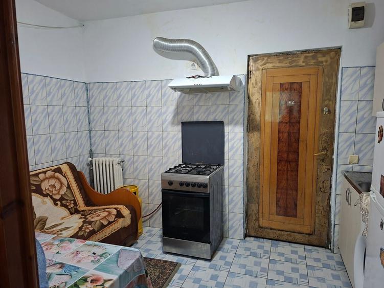 Garsonieră decomandată în Exterior Vest