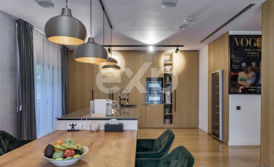 Casă individuală cu 6 camere cu Piscina în Pipera
