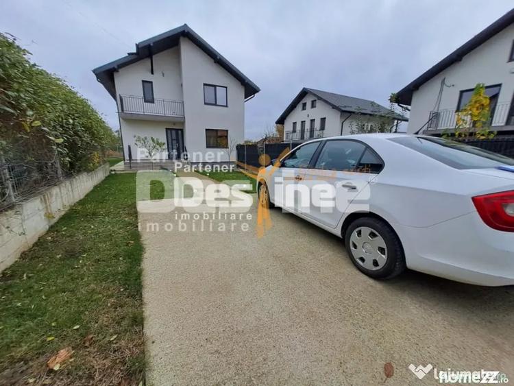 Casă cu 4 camere cu Teren 356 Mp în Miroslava