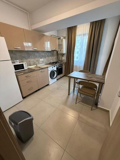 Apartament cu 2 camere decomandat, mobilat în Grozăvești