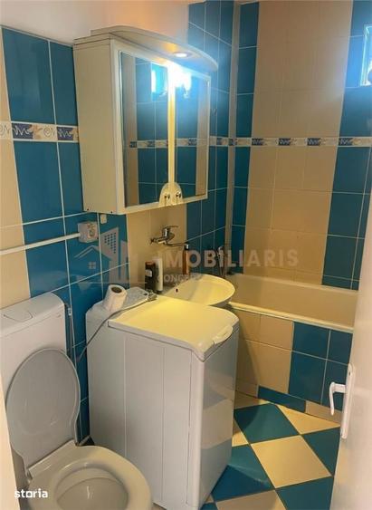 Apartament cu 2 camere decomandat în Central — fotografia 1