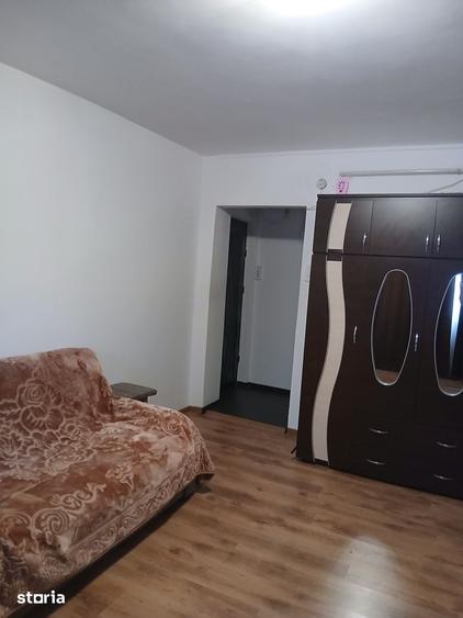 Apartament cu 2 camere în Micro 40